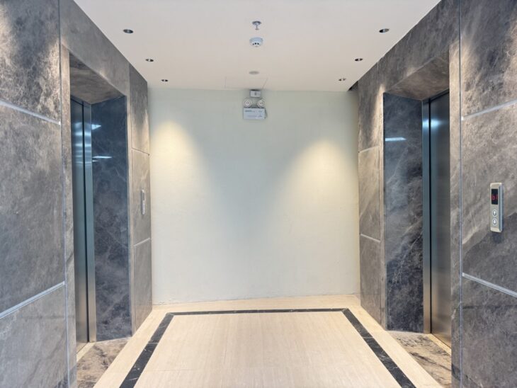 🏢 BÁN TÒA NHÀ VĂN PHÒNG MẶT PHỐ HỒNG TIẾN – VỊ TRÍ VÀNG KINH DOANH – HÀNG SIÊU HIẾM 📌 Vị trí: