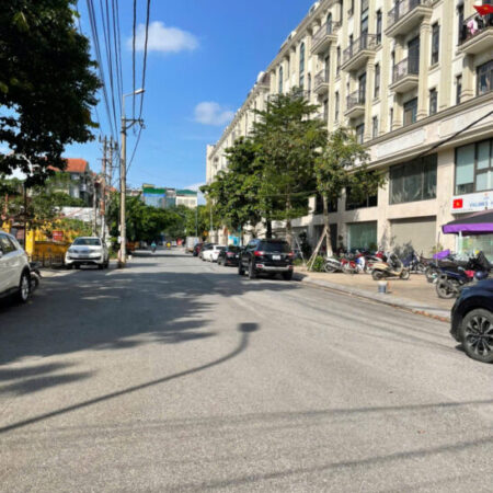 LIỀN KỀ 7 TẦNG CÓ HẦM – THANG MÁY – MẶT ĐƯỜNG LỚN – KĐT VẠN PHÚC – HÀNG XÓM HIM LAM