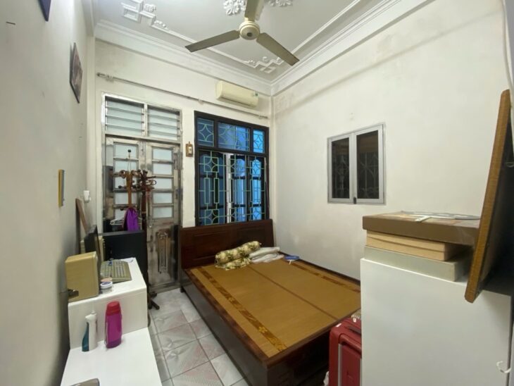 LÔ GÓC 2 MẶT THOÁNG- HÀO NAM-25M2-4 TẦNG: GIÁ CHỈ 6 TỶ