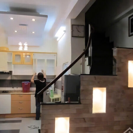 MẶT TIỀN NGANG 8M BỀ THẾ, CHO THUÊ 20TR/THÁNG, CHỈ NHỈNH 8 TỶ