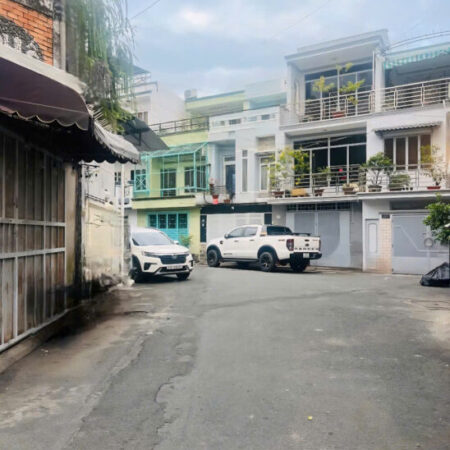 MẶT TIỀN NGANG 5.5M, ĐƯỢC XÂY 7 TẦNG , CHỈ NHỈNH 9 TỶ!