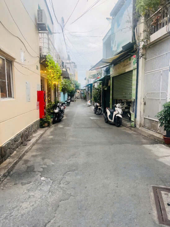 MẶT TIỀN NGANG 5.5M, ĐƯỢC XÂY 7 TẦNG , CHỈ NHỈNH 9 TỶ!