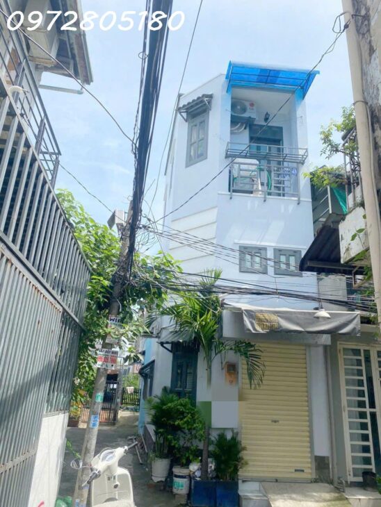 Nhà 3 tầng mới ở ngay Sổ riêng hoàn công, Linh đông Thủ Đức 2.45 Tỷ TL