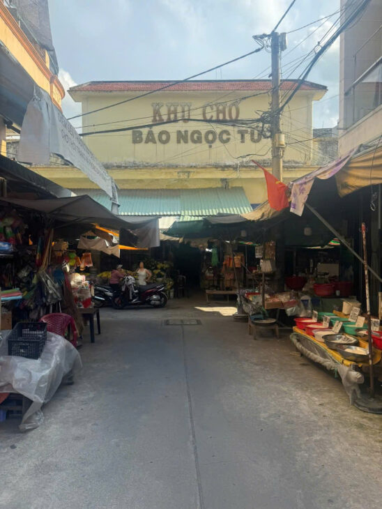 Chỉ hơn 3 tỷ – bán nhà hẻm xe hơi Huỳnh Văn Nghệ,Tân Bình – đang cho thuê 7 triệu/tháng
