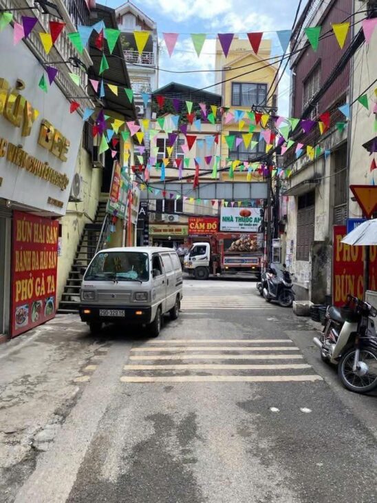 BÁN GẤP NHÀ CỔ NHUẾ 43M2 – Ô TÔ VÀO NHÀ, 5 TẦNG – HƠN 10 TỶ CỰC HIẾM!