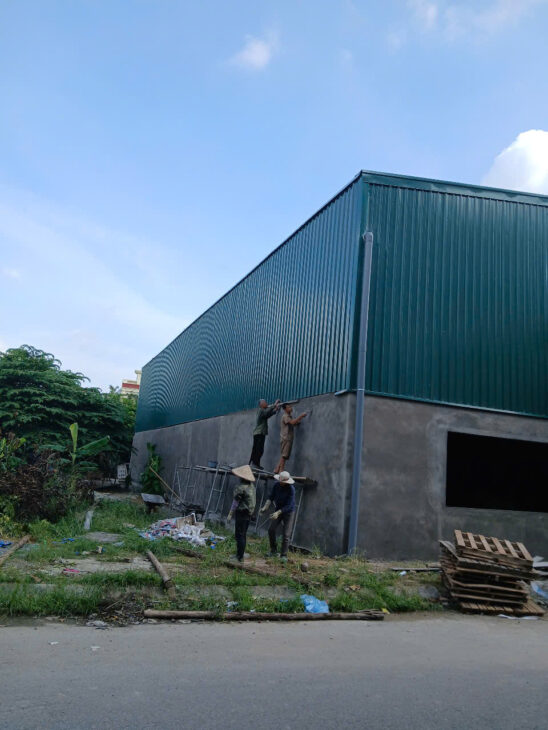 Cho thuê kho xưởng tạiTừ Sơn, Bắc Ninh diện tích 600m2 kết cấu Zamin mới 100%
