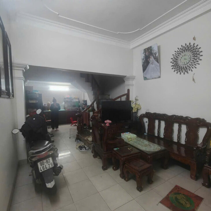 BÁN NHÀ 3 TẦNG SIÊU ĐẸP – TRUNG TÂM PHỦ LÝ🌟Gần trường cấp 1 Trần Quốc Toản