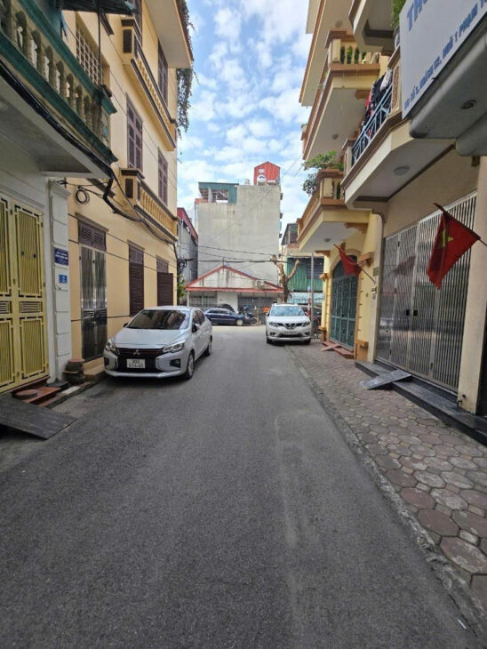 🏡 Bán nhà phân lô 5 tầng – Ô tô tránh, vỉa hè – Phạm Tuấn Tài, Cầu Giấy 35M2*5T