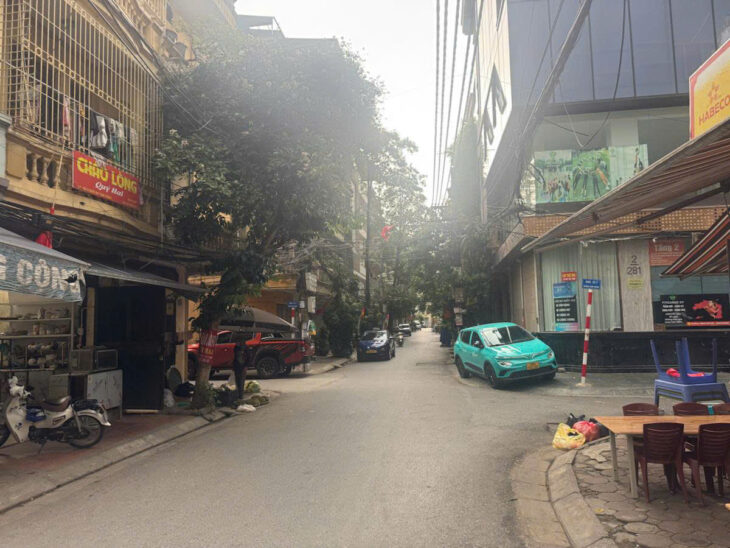 bán nhà vị trí đẹp khu vực tam trinh