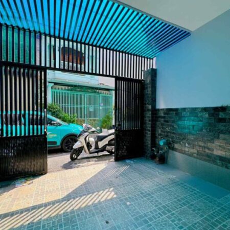 BÁN NHÀ HẺM XE HƠI NGỦ TRONG NHÀ LÊ VĂN THỌ – 3 LẦU – HẺM 6M – GẦN CÔNG VIÊN LÀNG HOA, GÒ VẤP