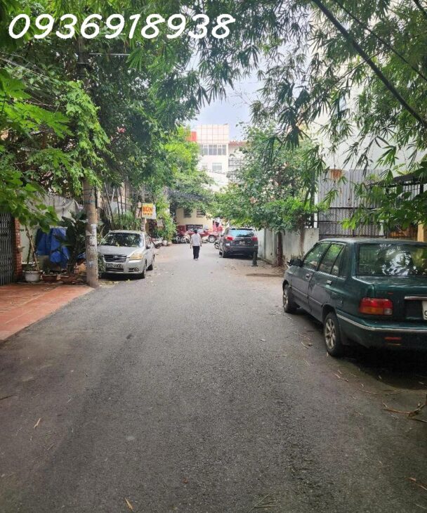 20 tỷ-phân lô ô tô vào nhà-rẻ nhất Quận Cầu Giấy