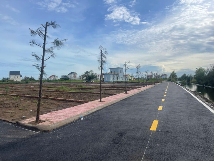 Đất nền Quất Lâm giá 2.5 tỷ – 100m2 view thoáng, gần resort biển – Nguyễn Hùng BĐS – 0989333012