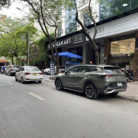 ⚜️ KHÁCH SẠN MẶT PHỐ DỊCH VỌNG HẬU, CẦU GIẤY 300M2 10 TẦNG MT 10M, CHỈ 190 TỶ ⚜️ ⚜️ KHÁCH SẠN MẶT PHỐ DỊCH VỌNG HẬU, CẦU GIẤY 300M2 10 TẦNG MT 10M, CHỈ 190 TỶ ⚜️