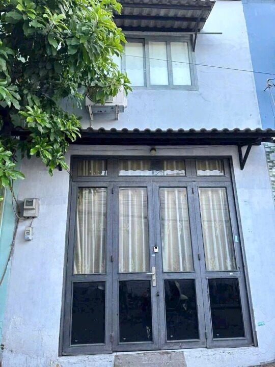 Nhà 2 tầng hẻm xe tải C3 Phạm Hùng Bình Hưng Bình Chánh. Giá 1tỷ750 TL