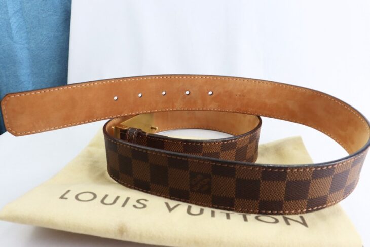 Thắt Lưng Nam : Louis Vuitton Da Carô đặc trưng LV Chính Hãng – full túi đựng…