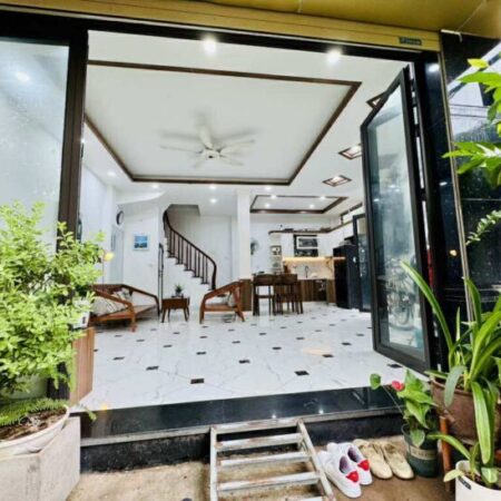 Siêu Phẩm Tân Mai – Nhà Lô Góc, Ô Tô Đỗ Cửa, Sân Vườn Xanh Mát, Giá Hợp Lý Siêu Phẩm Tân Mai – Nhà Lô Góc, Ô Tô Đỗ Cửa, Sân Vườn Xanh Mát, Giá Hợp Lý