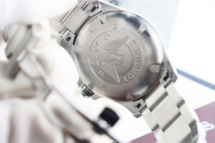 ĐH Nam : Longines Conquest Dây Thép – Lịch Vạn Niên – Size 41mm, Full hộp + thẻ BH….
