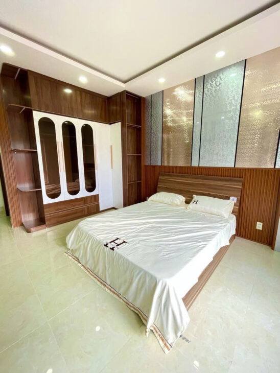 Nhà mới đẹp HXH thông TX24 gần Tô Ngọc Vân, 116m2, 4 tầng, 4PN + PT, ở và làm VP CTy ngon