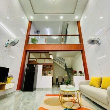 HẺM XE HƠI ĐỐI DIỆN BỆNH VIỆN QUẬN 12 NHÀ 3 TẦNG DT 41M2 ,4PN,3WC