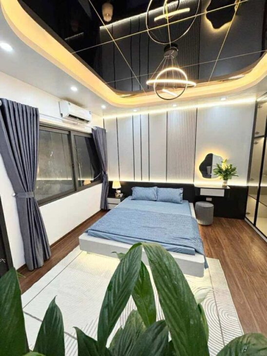TT Hai Bà Trưng, Nhà Đẹp Ở Ngay, Ô Tô Đỗ Cổng, Ngõ Thông Gần Phố Nhỉnh 6 Tỷ