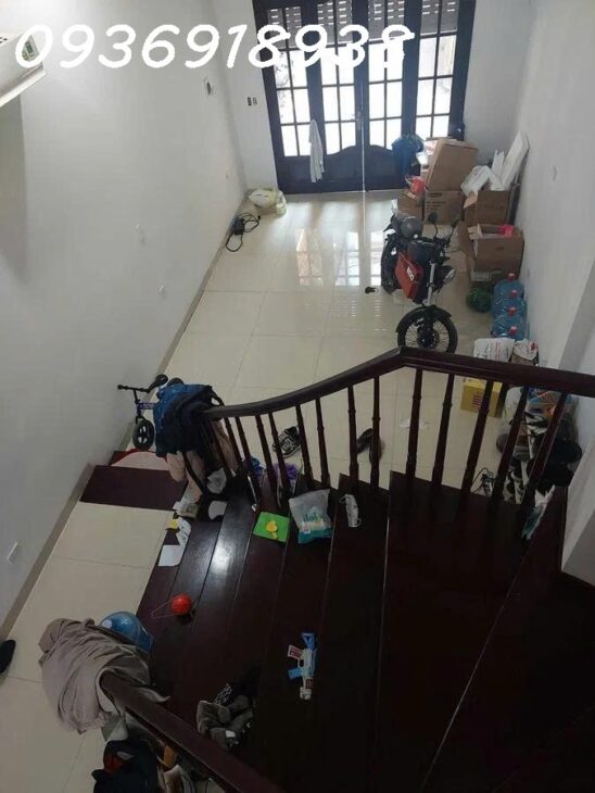 20 tỷ-phân lô ô tô vào nhà-rẻ nhất Quận Cầu Giấy