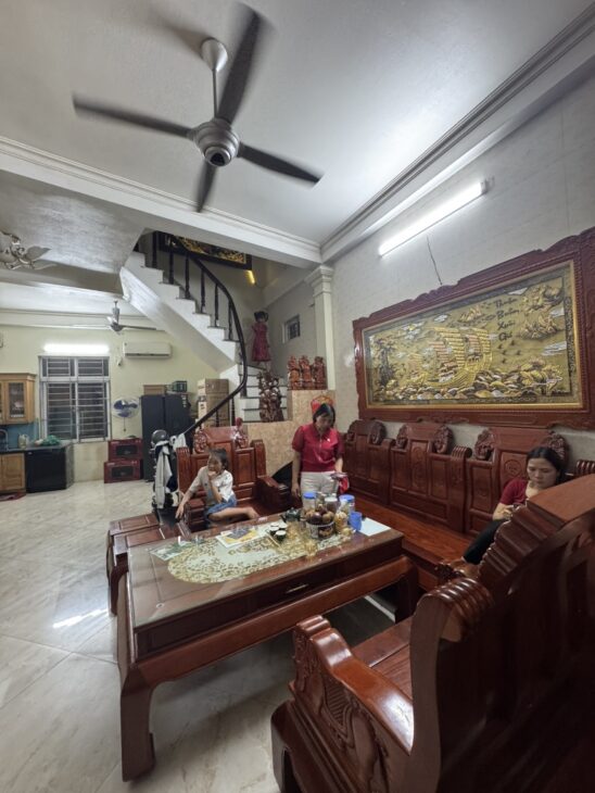 Bán nhà Kim Giang- Ngõ 3 gác thông- Kinh doanh- 45m2