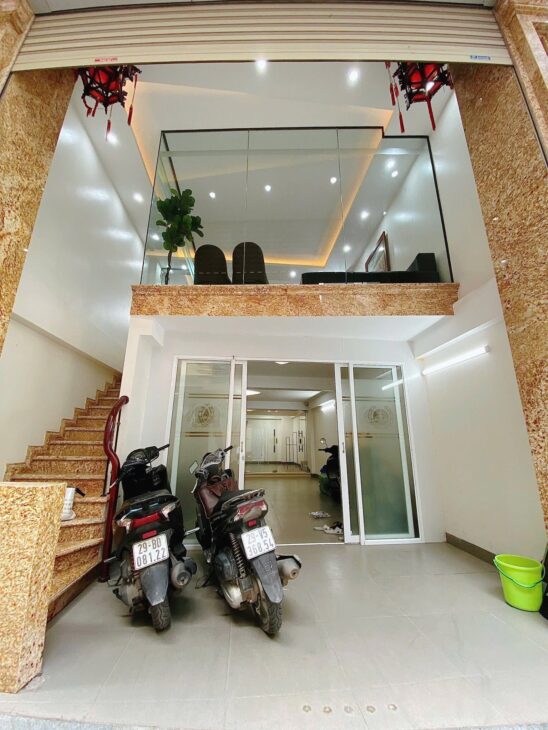 CỰC PHẨM, Ô tô Tránh View Hồ-Trung Tâm Đống Đa 73m/ 9Tầng/MT 5m 27.5 Tỷ, KD tốt