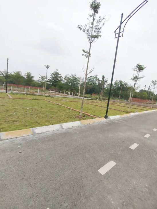 Đất nền Láng Hòa Lạc giá 2.4 tỷ, diện tích 100m2 – sát khu CNC, gần Đại học Quốc Gia Nguyễn Hùng