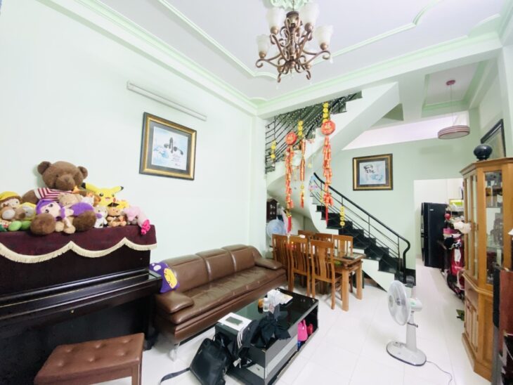 NHÀ ĐẸP 3 TẦNG, XE HƠI SÁT NHÀ, PHẠM VĂN HAI, NHỈNH 7 TỶ