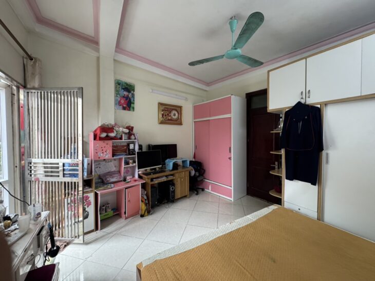 Bán nhà Kim Giang- Ngõ 3 gác thông- Kinh doanh- 45m2