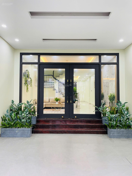 Cho thuê nhà Trung Văn, 90m2, 5 tầng, thang máy, làm văn phòng, trung tâm đào tạo