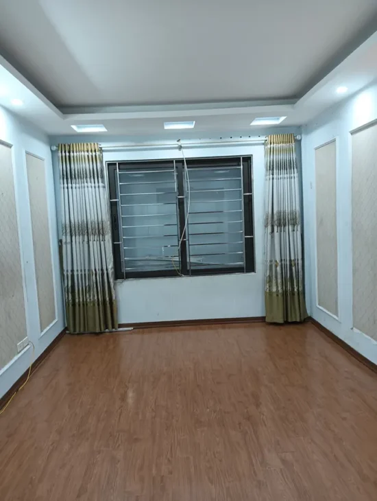 BÁN NHÀ 5 TẦNG TRONG KHU ĐÔ THỊ LINH ĐÀM – GIÁ TỐT CHỈ 6.8 TỶ