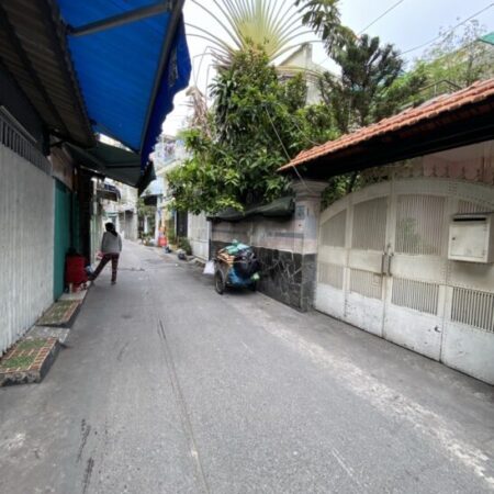 NHÀ QUẬN 10 – TẶNG NHÀ CŨ, HẺM THÔNG – SỔ HỒNG RIÊNG – CHỈ 6.6 TỶ! NHÀ QUẬN 10 – TẶNG NHÀ CŨ, HẺM THÔNG – SỔ HỒNG RIÊNG – CHỈ 6.6 TỶ!