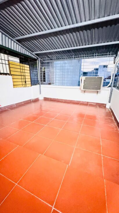 Bán nhà ngõ 29 Khương Hạ – 20m ra hồ Khương Hạ- Ô tô tránh – 35m2