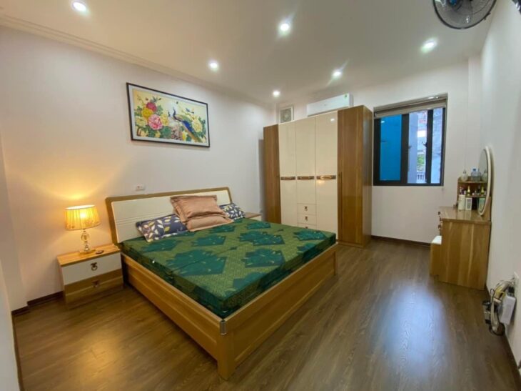 Nhà Thụy Phương – 37m² x 5 tầng – ô tô đỗ cửa – gần chợ Kẻ Vẽ – giá 7,5 tỷ