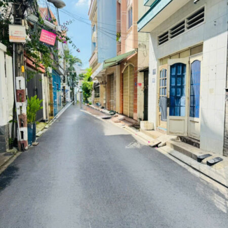 KHU VIP BÀU CÁT – HẺM Ô TÔ THÔNG – NHÀ 4 TẦNG – NGANG 4.4M – CHỈ 8.X TỶ.