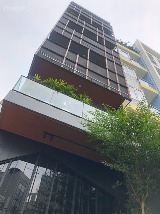 Tòa Nhà 7 Tầng Sát Nguyễn Hữu Cảnh, Ba Son, Quận 1 – 81m², Giá 23.5 Tỷ