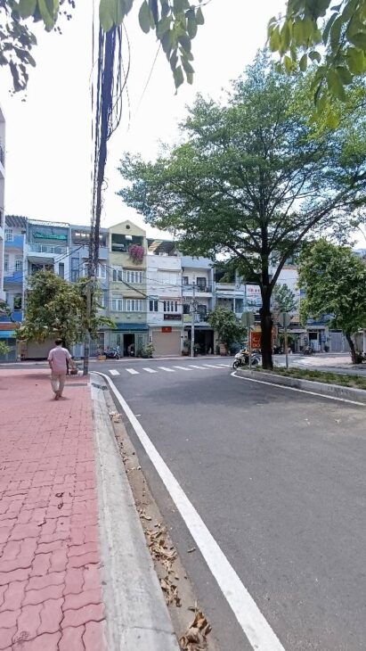 SIÊU PHẨM MẶT TIỀN ĐƯỜNG ĐÔI – 4 TẦNG – 72M² – ĐẬU 2 XE HƠI – CHỈ 13.2 TỶ , 783 Tạ Quang Bửu,