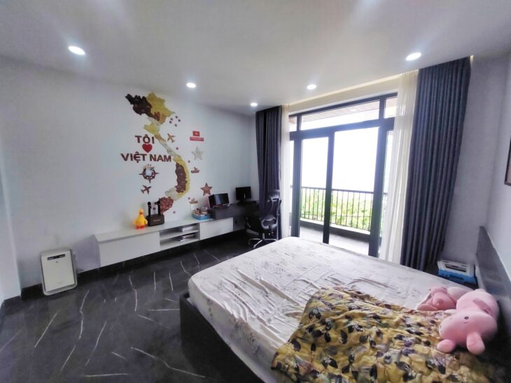 Bưng Ông Thoàn, Phú Hữu – Nhà 4 tầng Hoàn công đủ, Nội thất đầy đủ, Xe hơi vào nhà, Giá 7,2 Tỷ