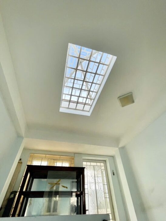 Bán nhà 5 tầng hẻm xe hơi Huỳnh Tấn Phát, Quận 7, 37m2 6PN, gần Chợ Tân Thuận, chỉ 5.39 tỷ