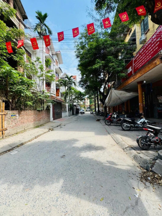 BÁN BIỆT THỰ VINACONEX 2 – TRUNG VĂN, NAM TỪ LIÊM – 142M² x 4T – MT 8.1M – Ô TÔ TRÁNH