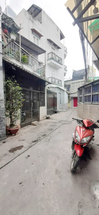 Nhà cấp 4 hẻm 184 Âu Dương Lân P3Q8. Giá 4,66 tỷ TL