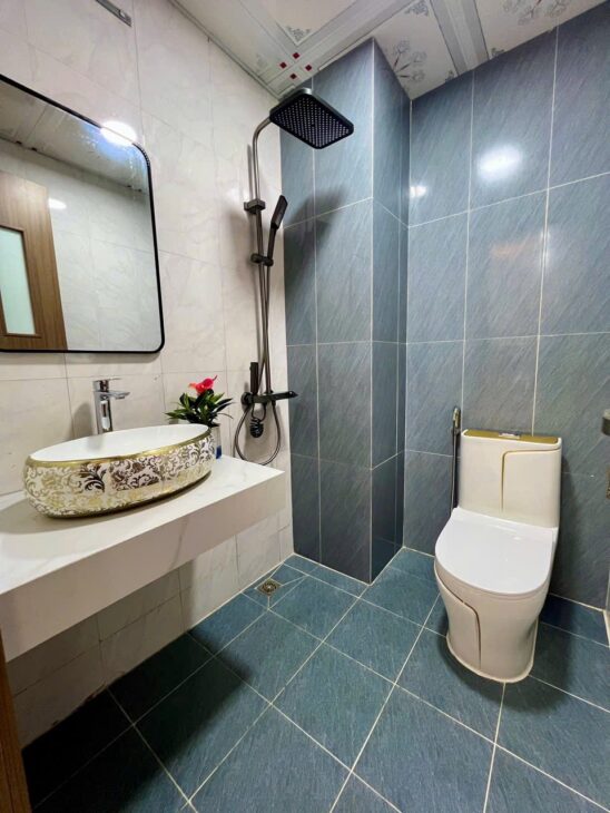 Chính chủ cần bán 2 ngủ tòa HH3B Linh Đàm tặng nội thất nhập khẩu xịn xò giá 2.1XX tỷ
