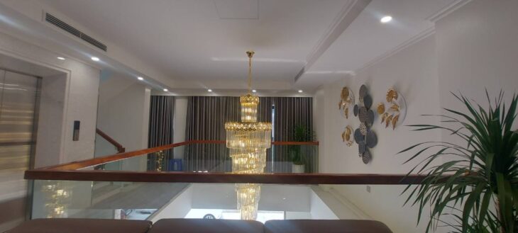 Bán nhà phân lô Phú Diễn, 79m2, 7 tầng, gần đại học Tài Nguyên Môi Trường, nhà đẹp, ở ngay