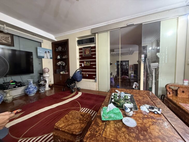 PHÂN LÔ VIP – Ôtô tránh Phố Trần Quốc Hoàn 90m/ 5Tầng/MT 8.4m 48 Tỷ, Dân trí cao