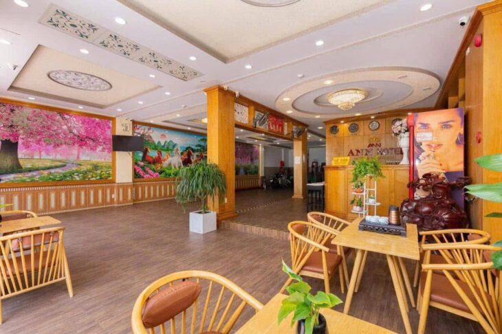 Bán nhà mặt phố Phan Chu Trinh, Vũng Tàu, diện tích 180m2, giá 23 tỷ, sổ hồng. Liên hệ: 0797922499.