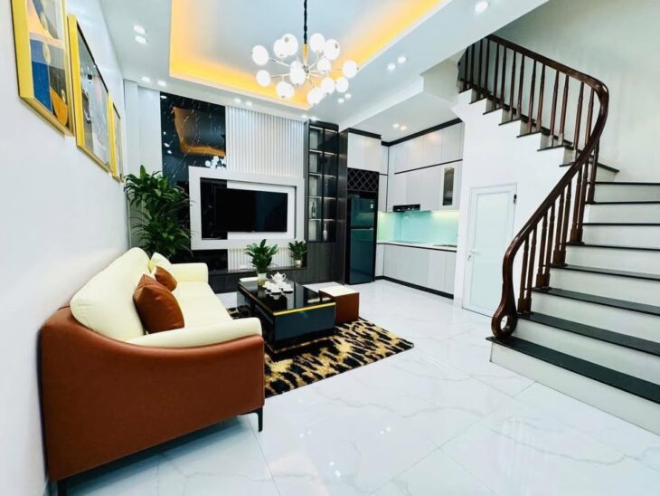 B.ÁN NHÀ SIÊU PHẨM TẠI THỦY KHUÊ – 5 TẦNG – LÔ GÓC – MẶT TIỀN RỘNG – CÁCH PHỐ CHỈ 10M