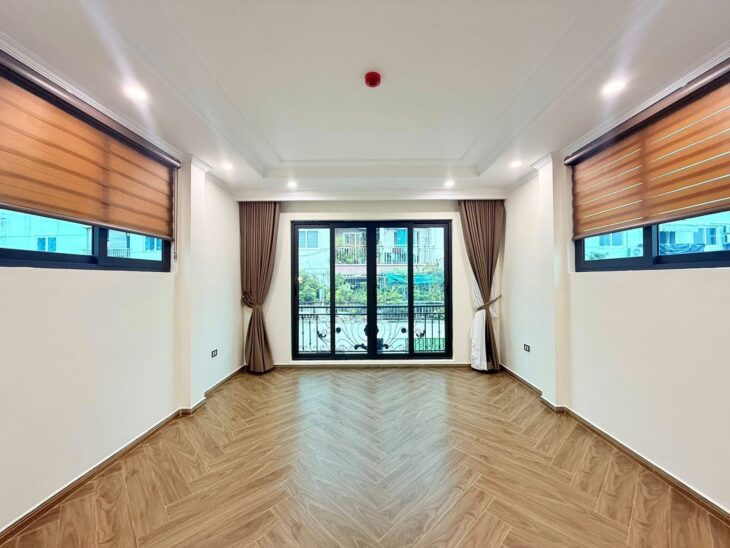 Bán nhà Ôtô tránh,Dân Trí Cao-Khu 7.2ha Vĩnh Phúc 48m/8T Thang máy,MT 4.2m 24.3 Tỷ