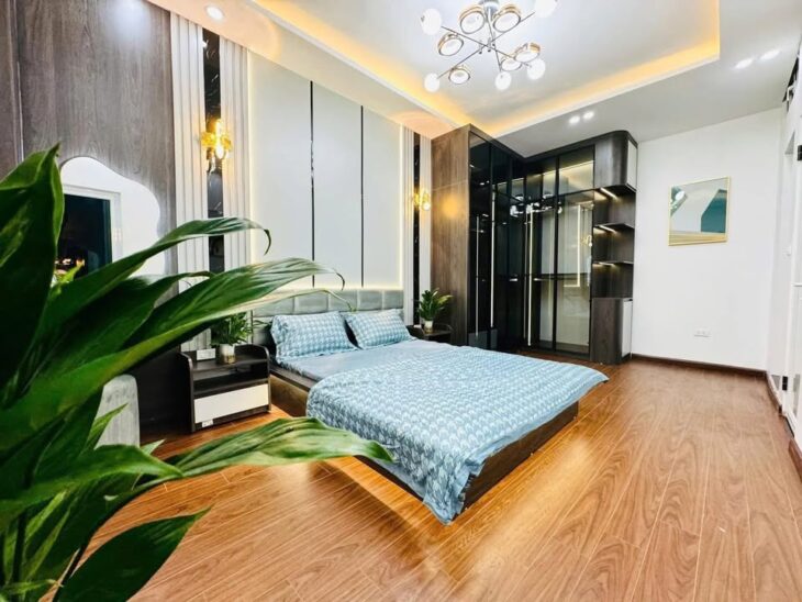 B.ÁN NHÀ SIÊU PHẨM TẠI THỦY KHUÊ – 5 TẦNG – LÔ GÓC – MẶT TIỀN RỘNG – CÁCH PHỐ CHỈ 10M