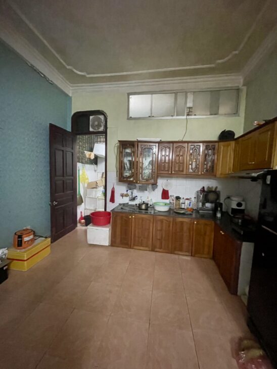 Cần tiền em bán gấp nhà Phố Kim Đồng 57m*4 Tầng, ba bước ra phố giá 9,3 tỷ